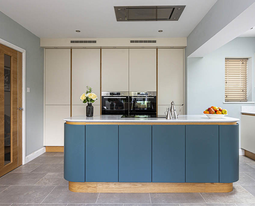 Modern Handleless Kitchen