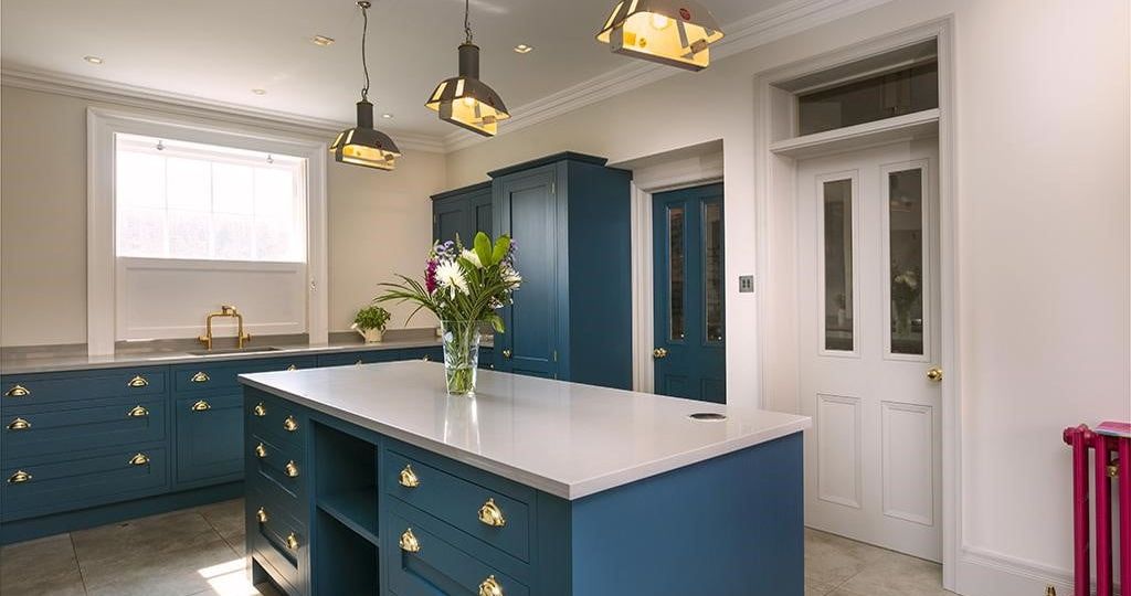 5 things to consider when choosing a kitchen island.