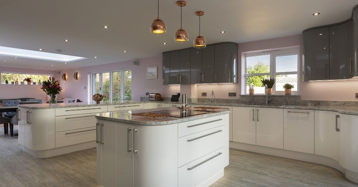 Modern kitchen design by Kestrel Kitchens