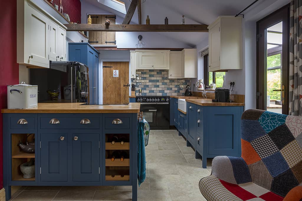 Cottage kitchen design