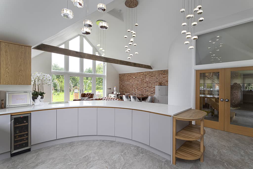 Curved Appeal, stunning open-plan kitchen design - Kestrel Kitchens Curved Appeal, stunning open-plan kitchen design - Kestrel Kitchens
