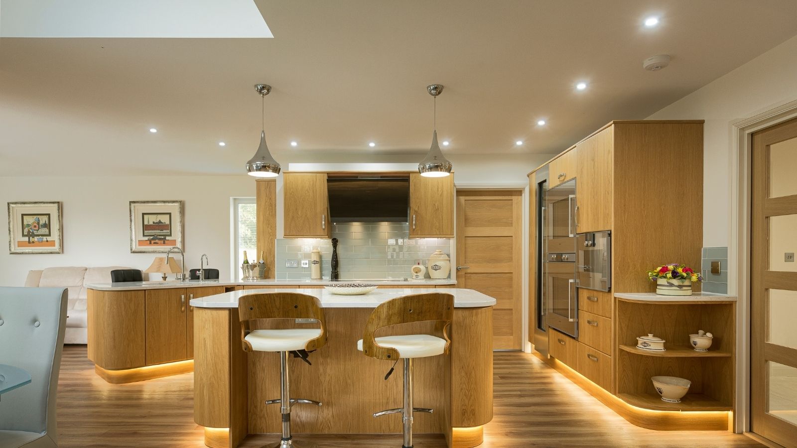 Profile lighting - Kestrel Kitchens